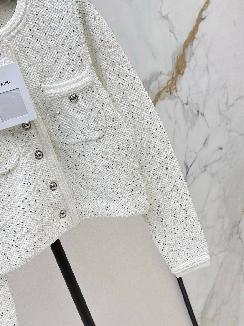 Exquisite sequined short cardigan