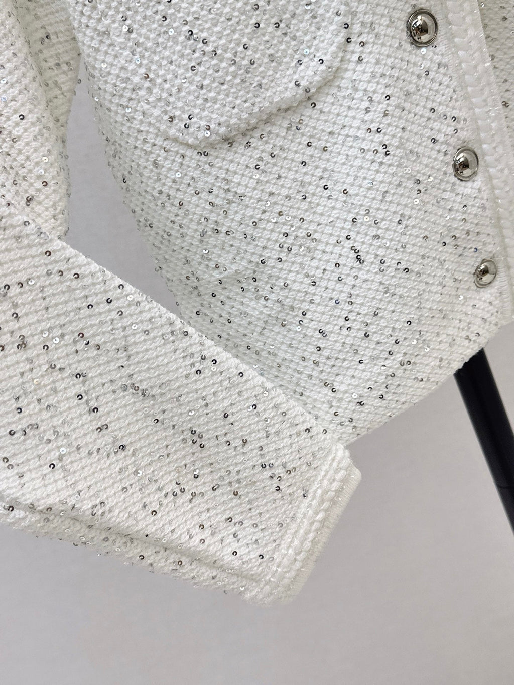 Exquisite sequined short cardigan