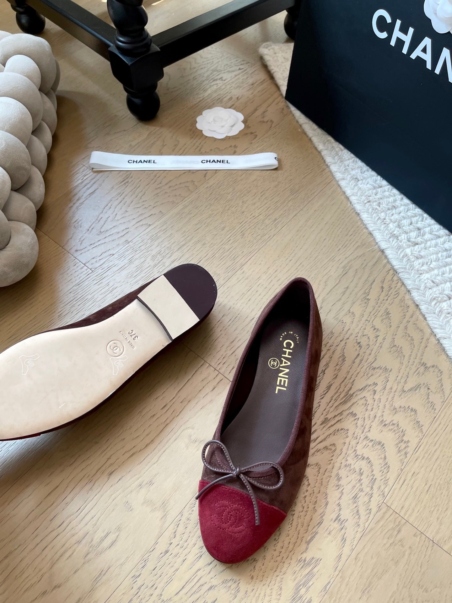 Suede ballet shoes