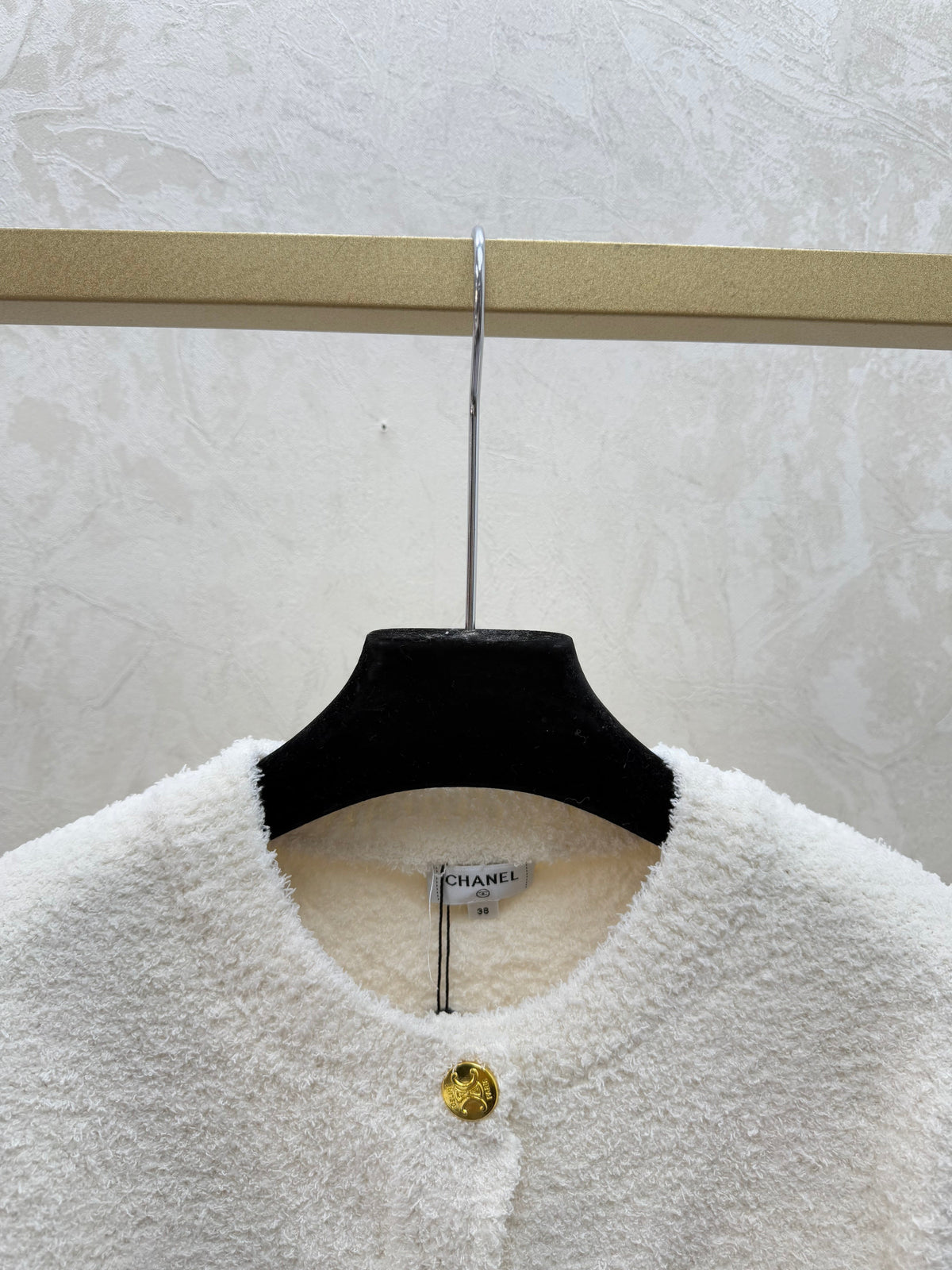 Letter Embroidered Crew Neck Knit Cardigan
