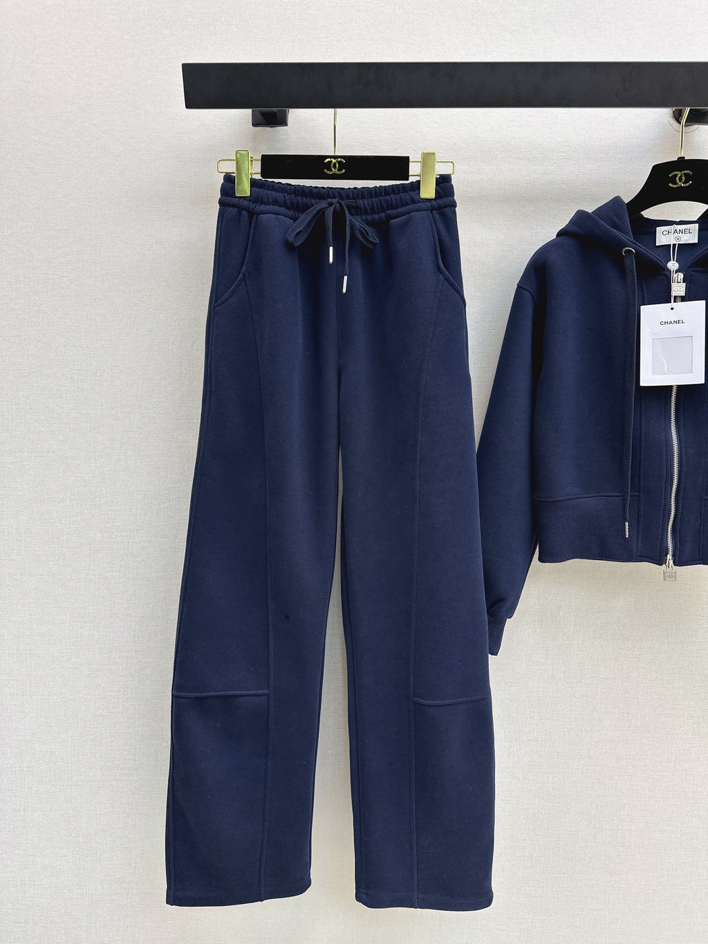 Badge-decorated casual set