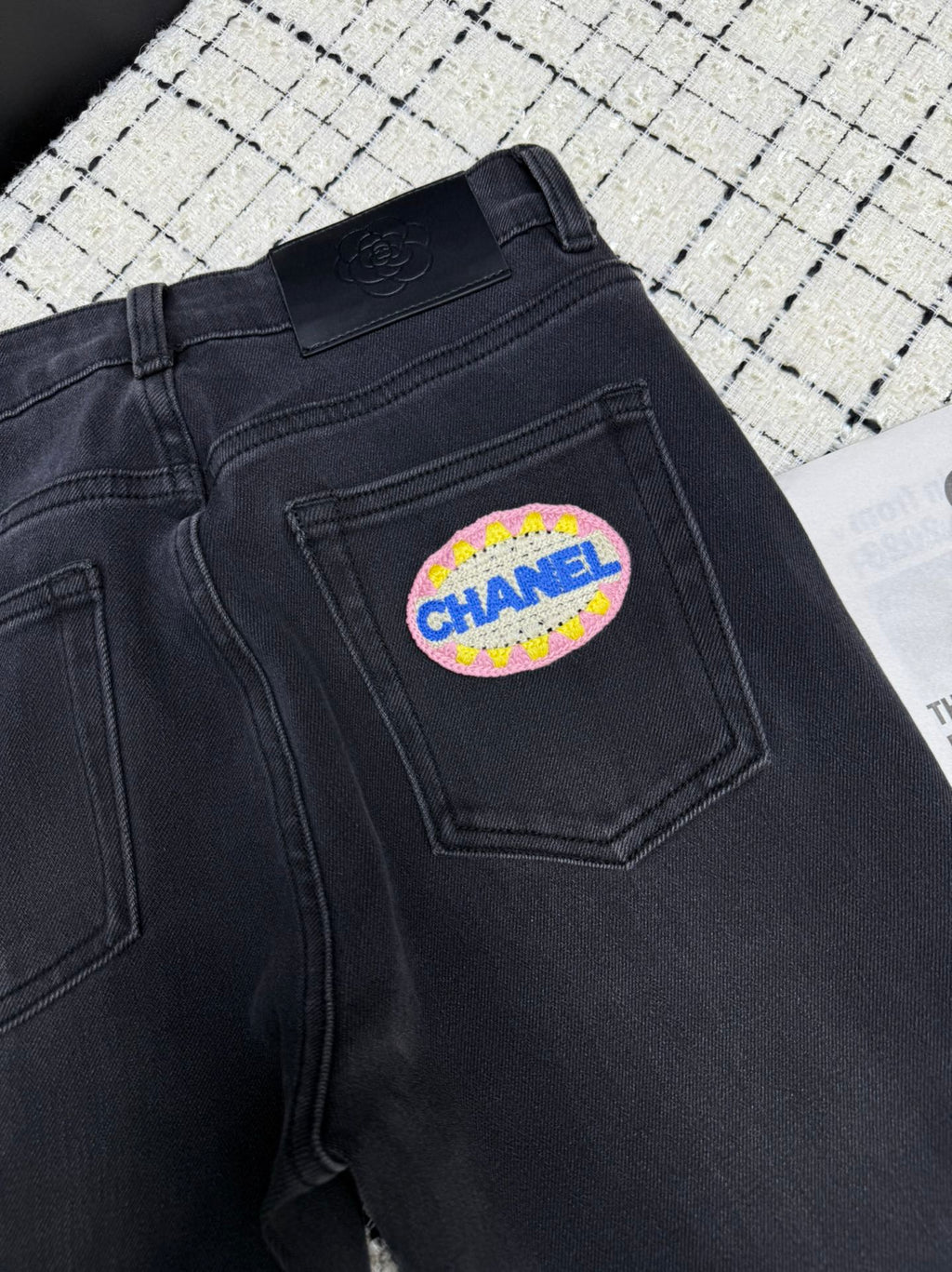 Embroidered Back Pocket Flared Jeans