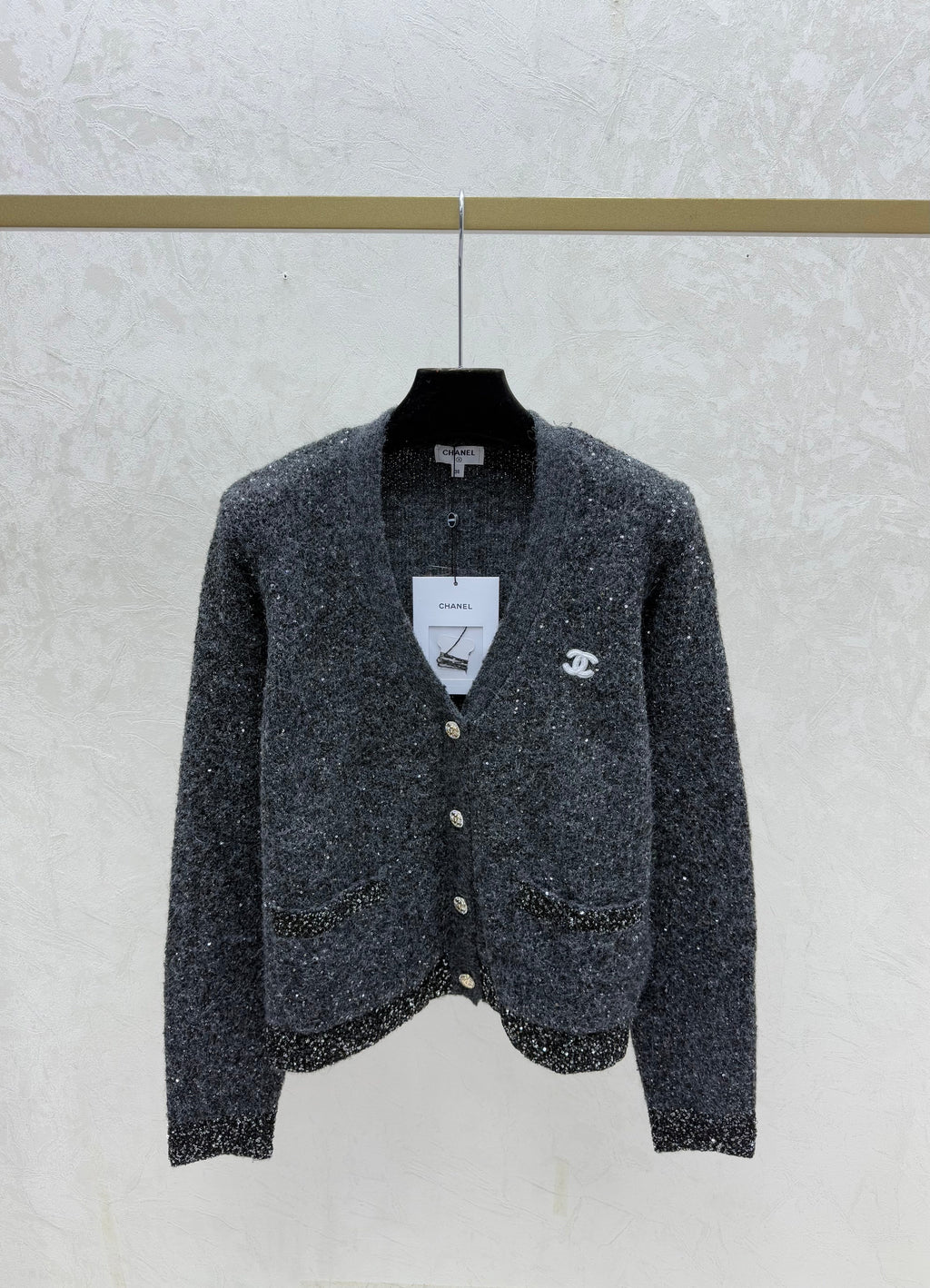 Solid color sequined V-neck knit long-sleeved cardigan