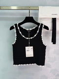 Wavy-edged Knit Vest