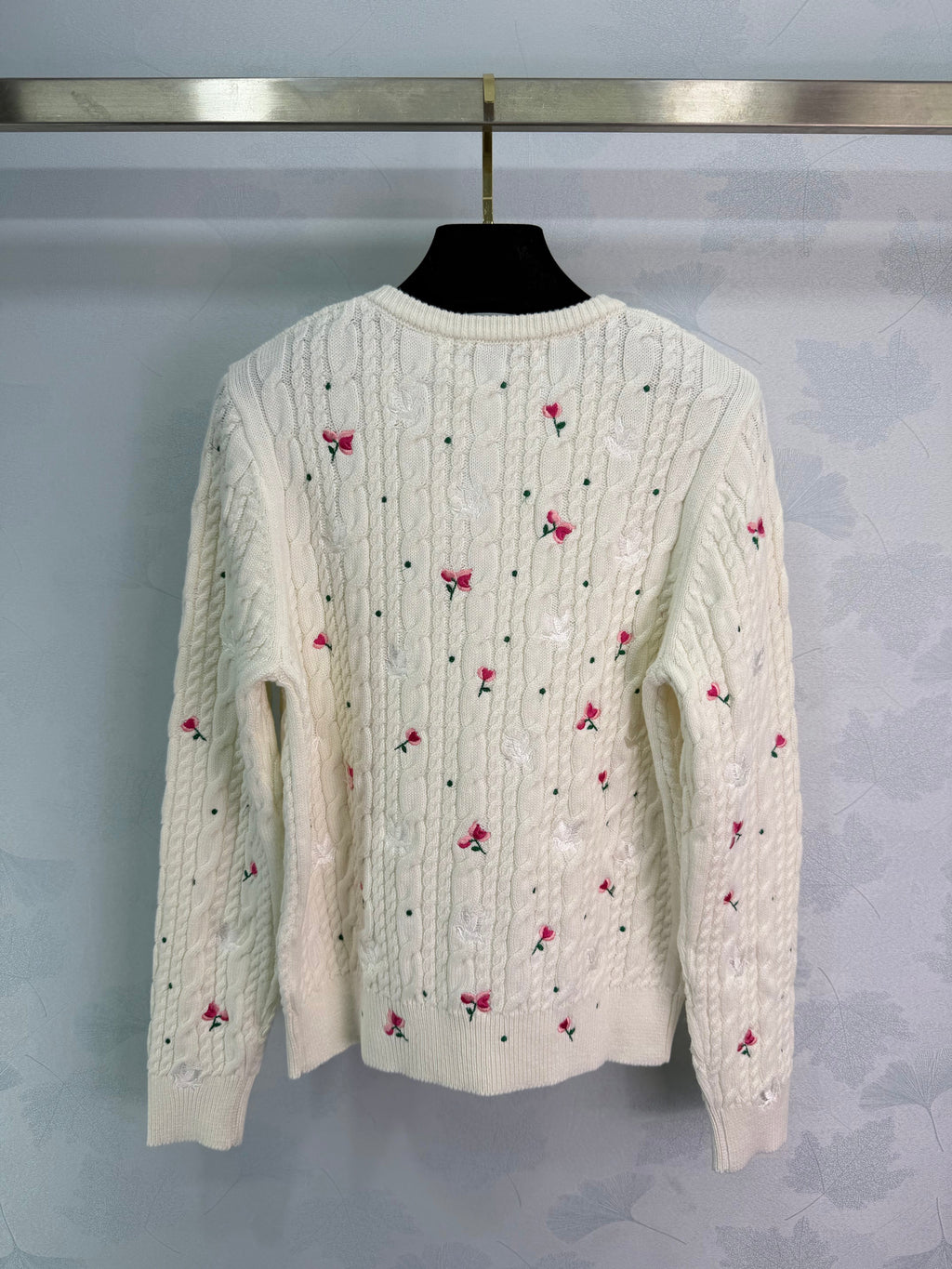 Cable-knit cardigan