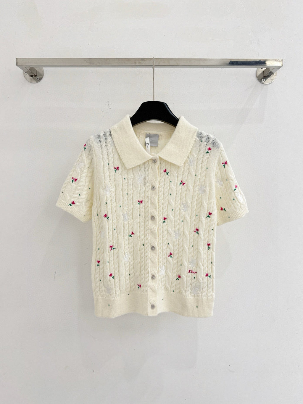 Short-sleeved cardigan