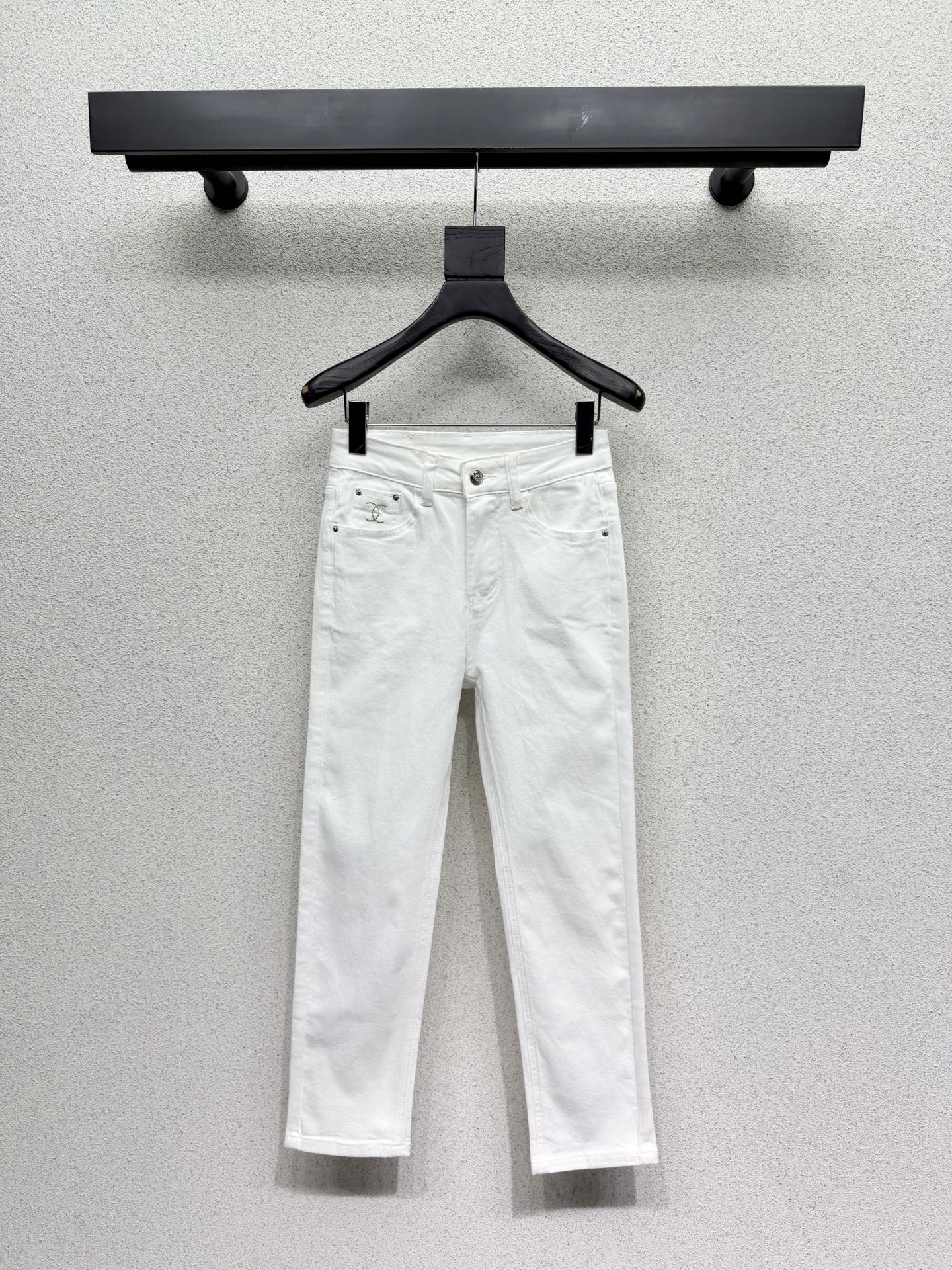 High-waisted stretch cropped cigarette pants