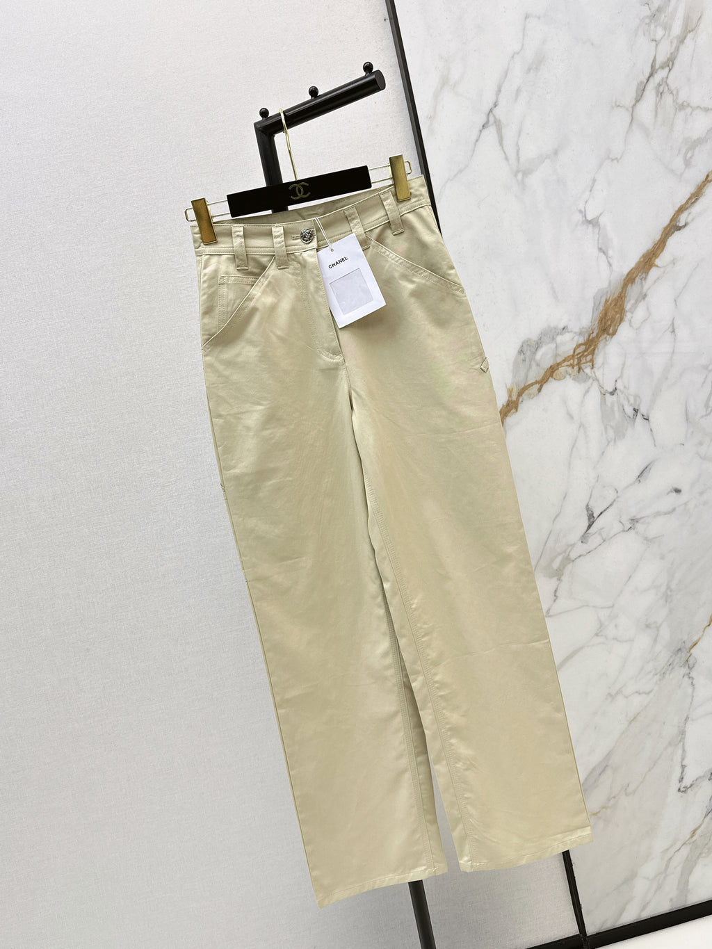 Side-pocket jeans