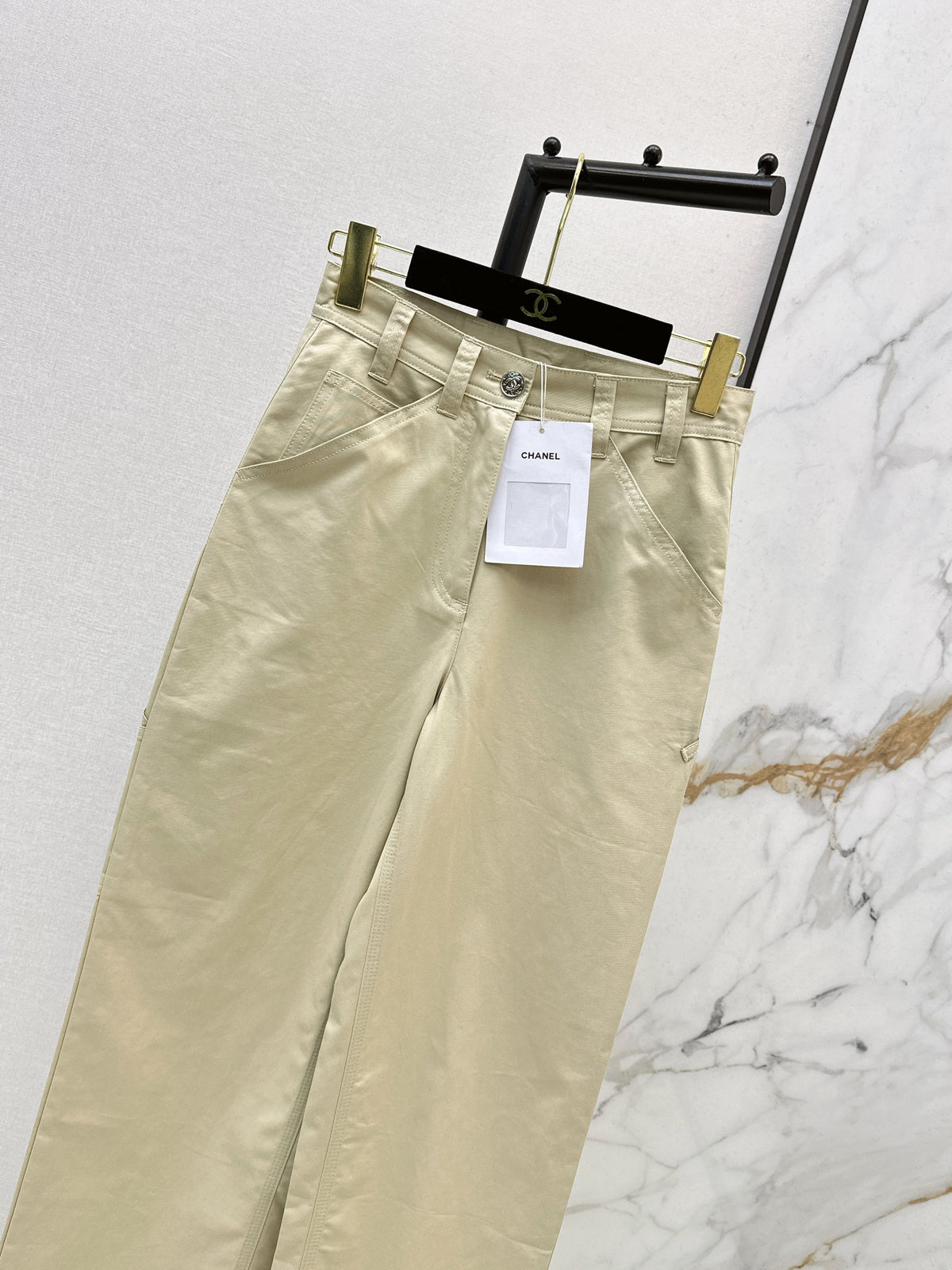 Side-pocket jeans