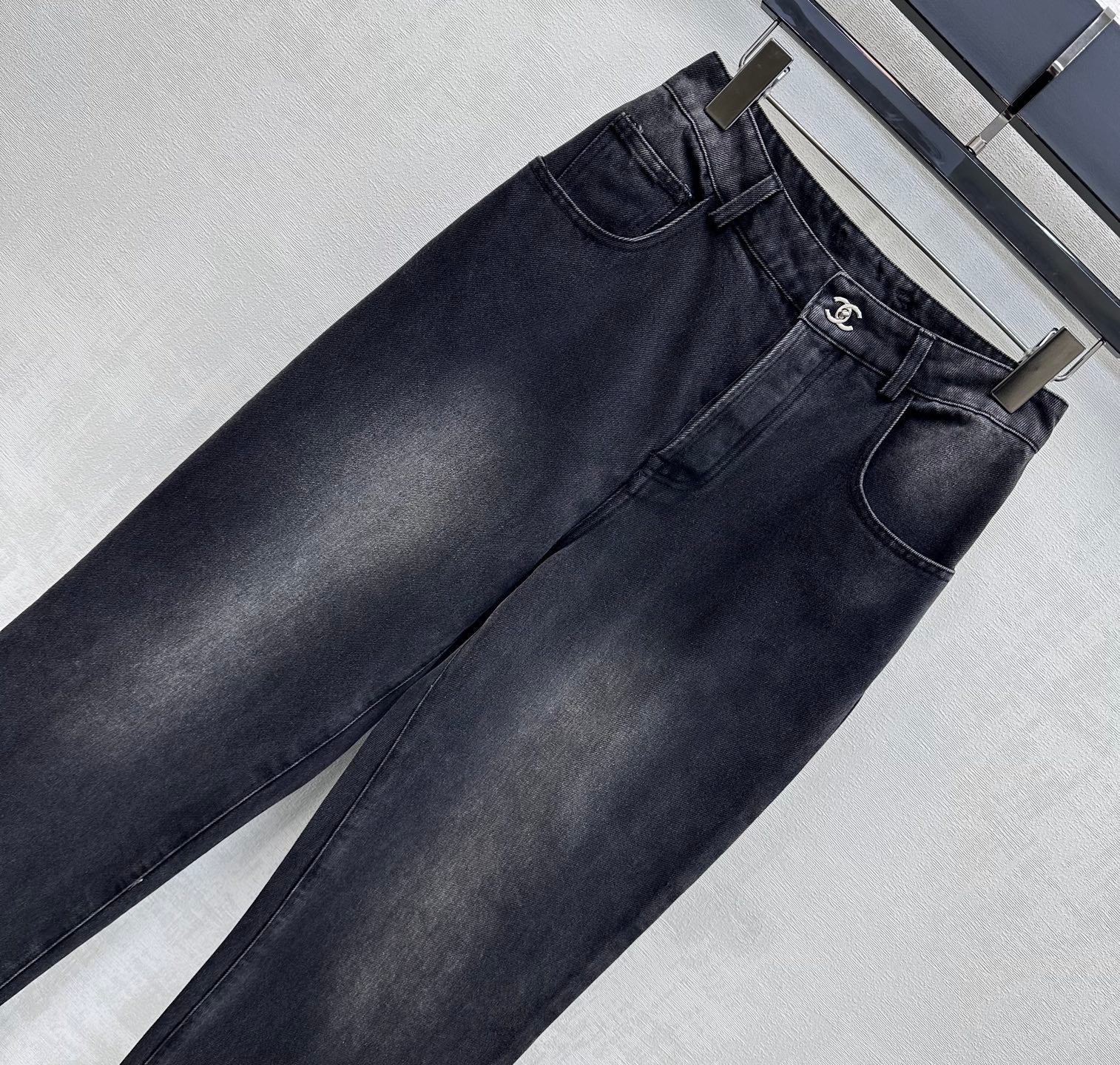 Embroidered Straight-Leg Denim Pants