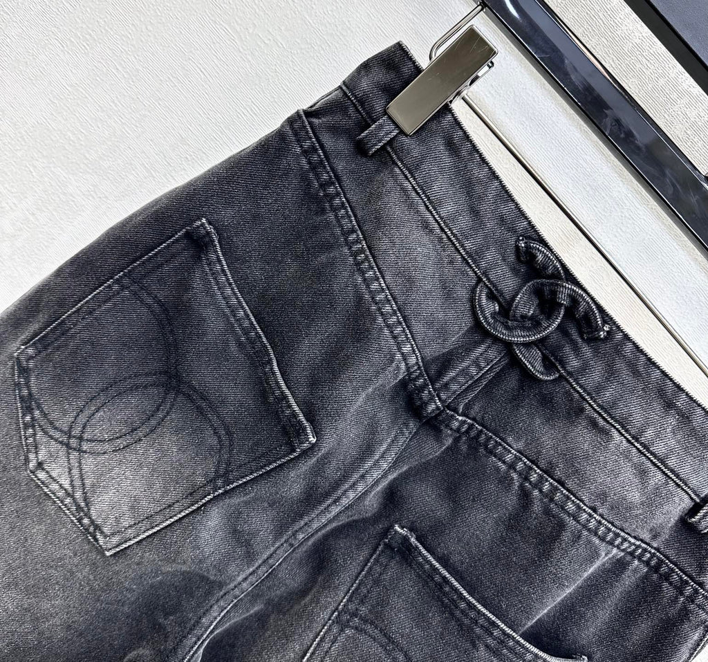Embroidered Straight-Leg Denim Pants