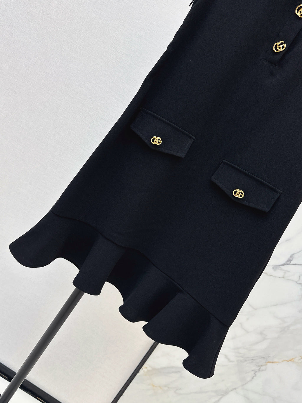 26SS — New Sleeveless Dress with Metal Buckle Decoration