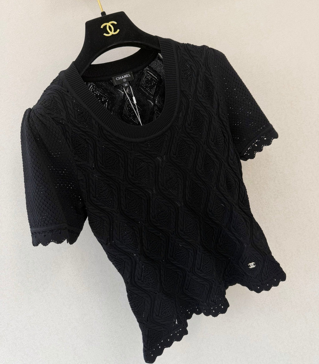 Ruffled round neck short sleeve