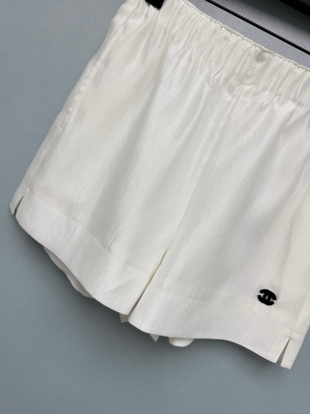 Satin Elastic Waist Embroidered Shorts