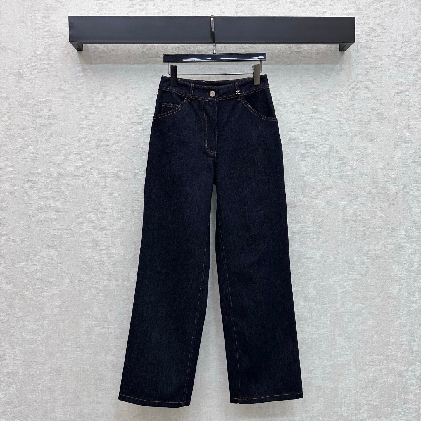 Chanel/Embroidered Straight-Leg Denim Trousers
