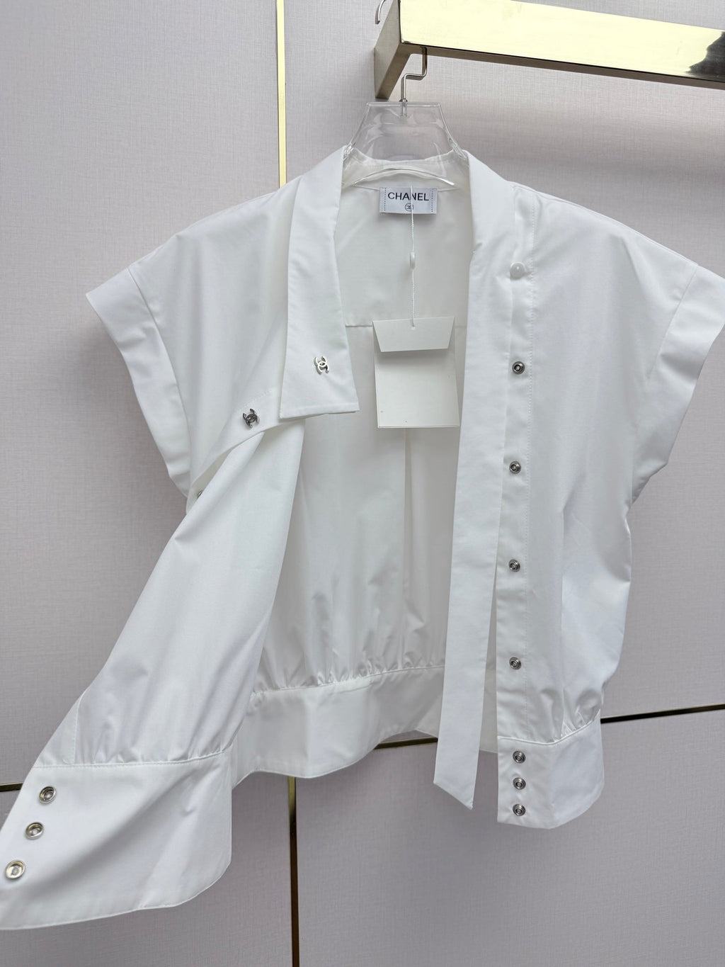 Chanel/Stand-collar top
