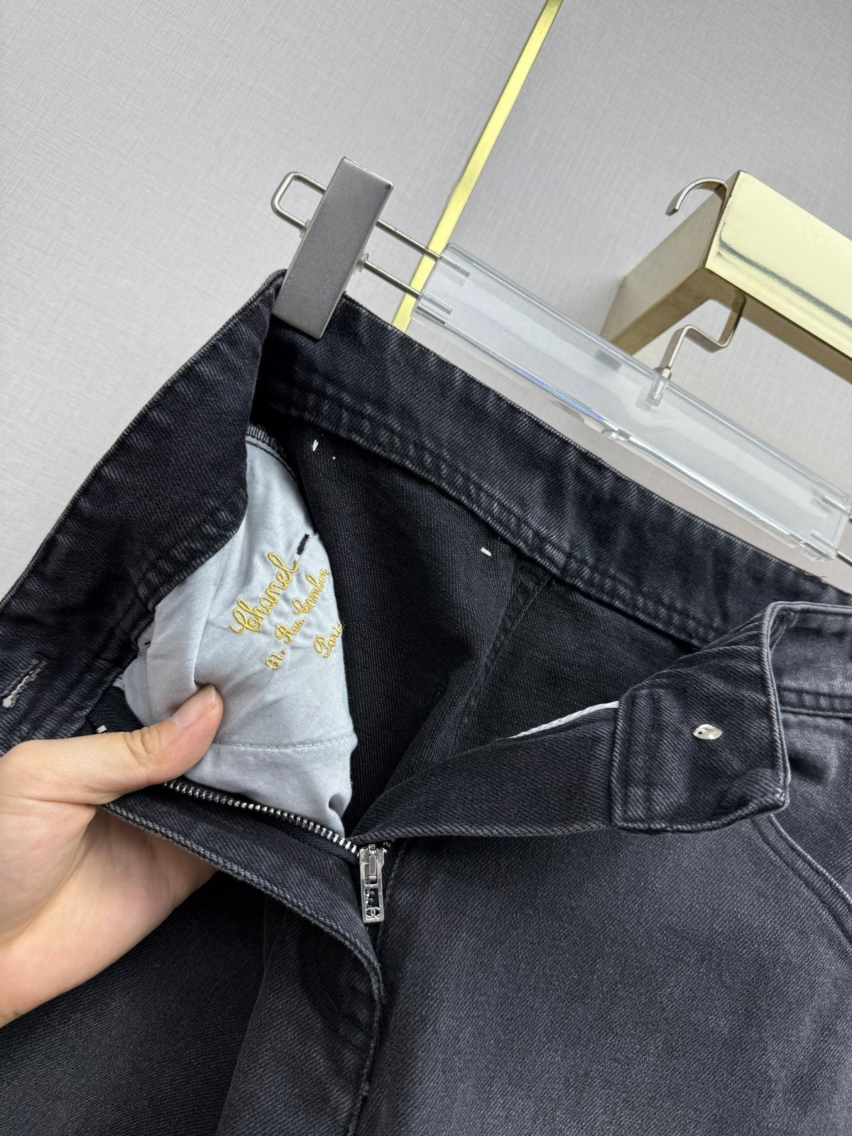 Chanel/Embroidered Straight-Leg Denim Trousers