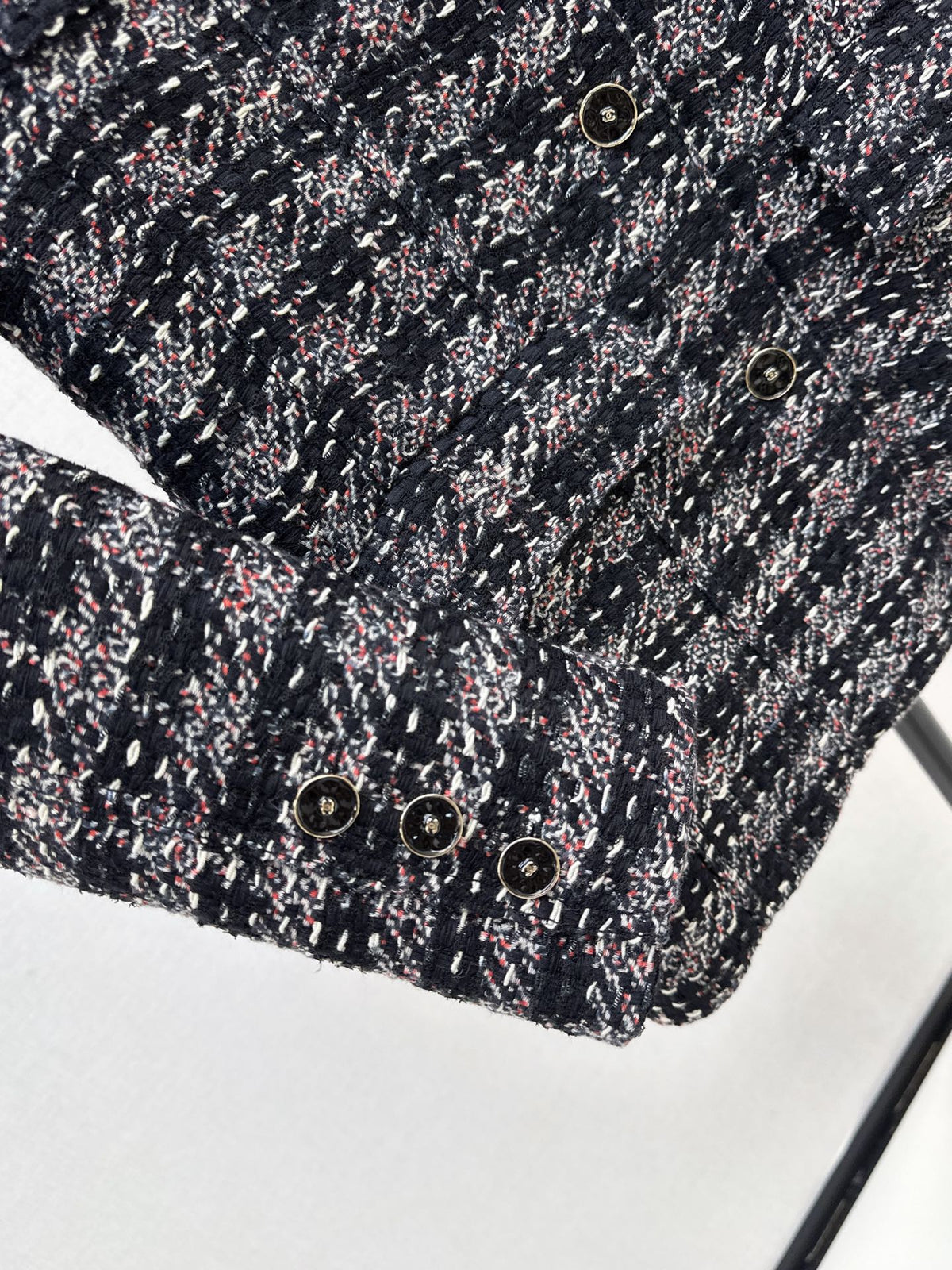 Chanel/Mid-length tweed jacket