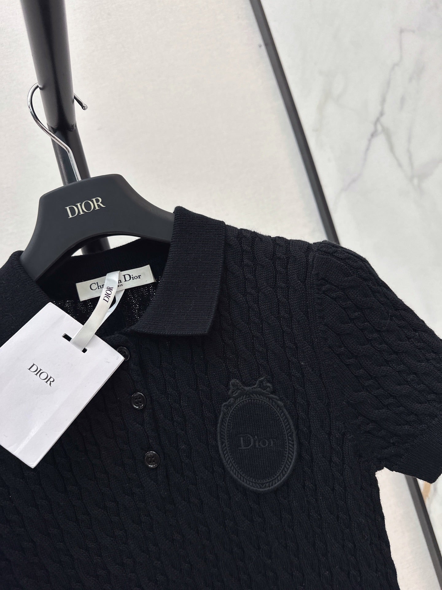 Short-sleeved knitted polo sweater