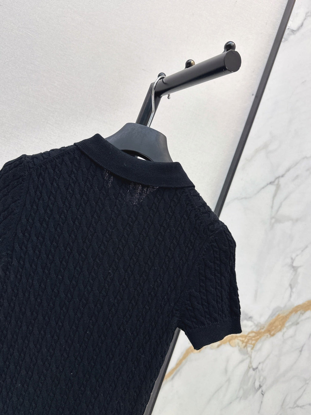 Short-sleeved knitted polo sweater