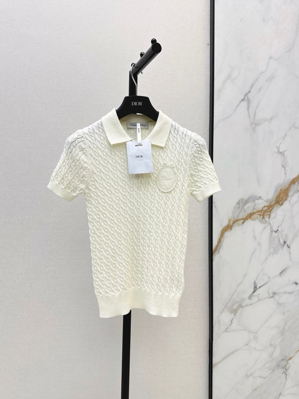 Short-sleeved knitted polo sweater