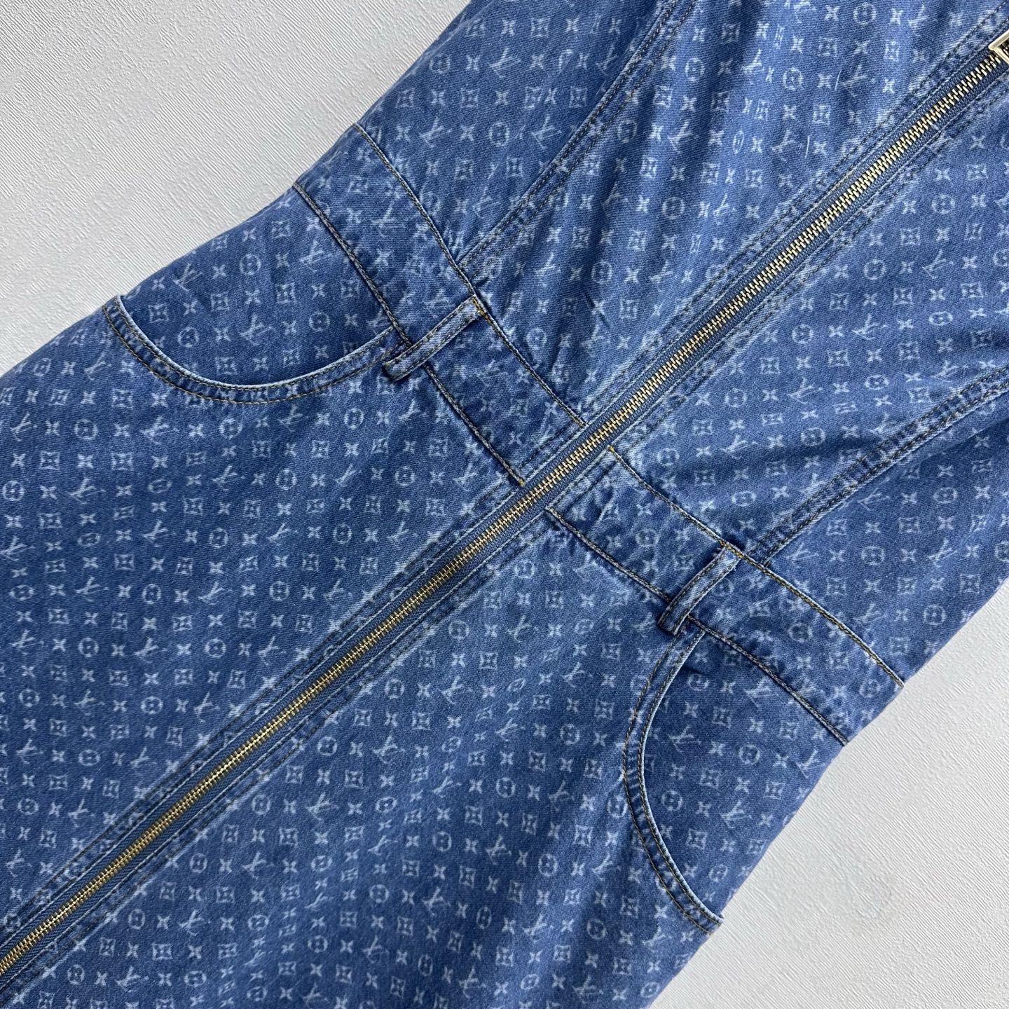 Louis Vuitton / 26 New Denim Vest Dress