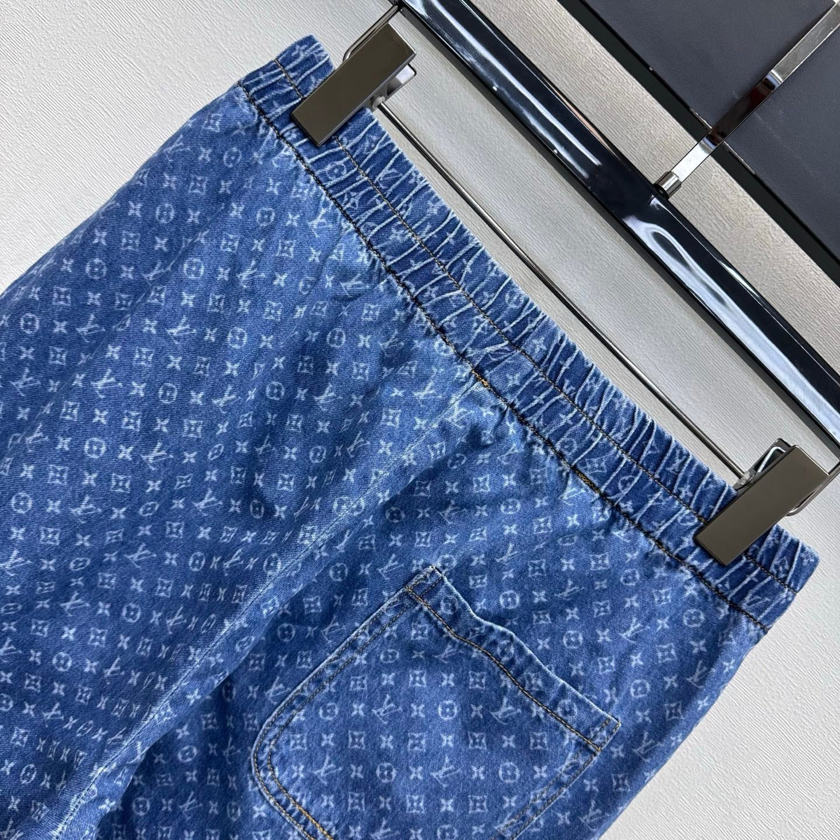 Louis Vuitton / 26 New Jeans