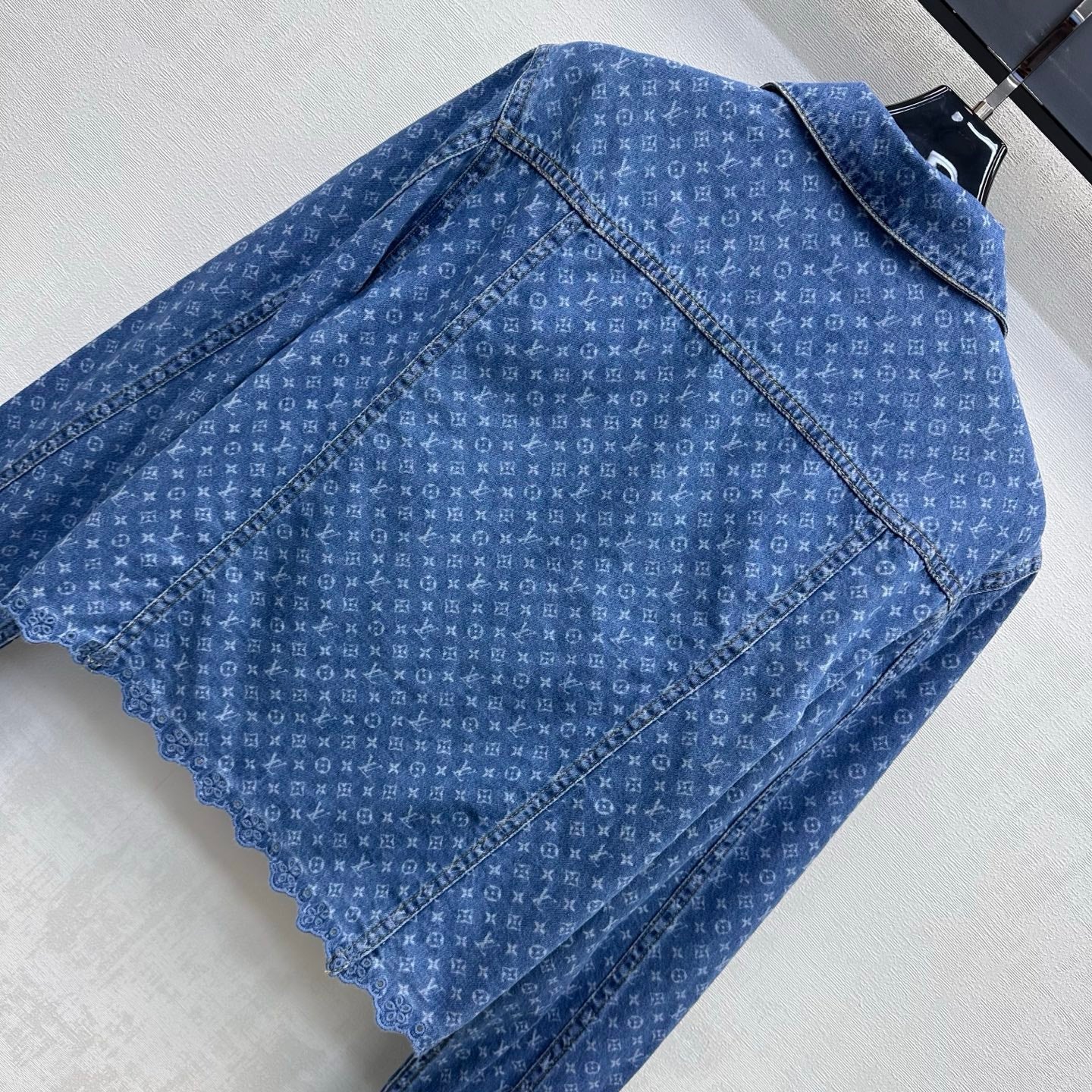 Louis Vuitton / 26 New Denim Jacket