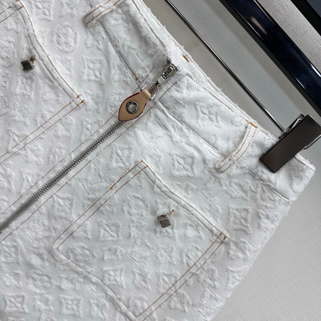 Louis Vuitton / 26 New Denim Skirt