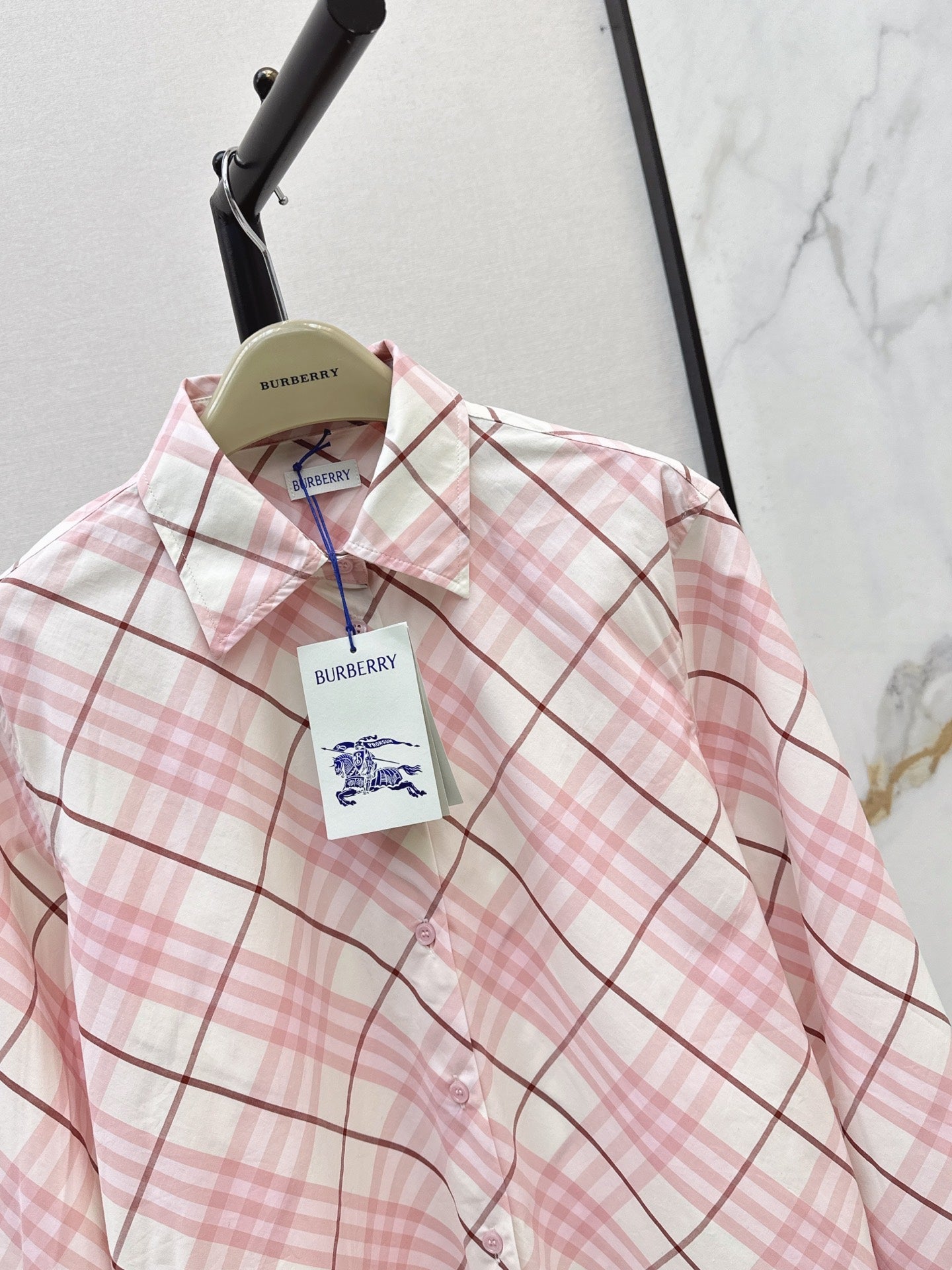 Burberry / 26 Spring-Summer Latest Shirt