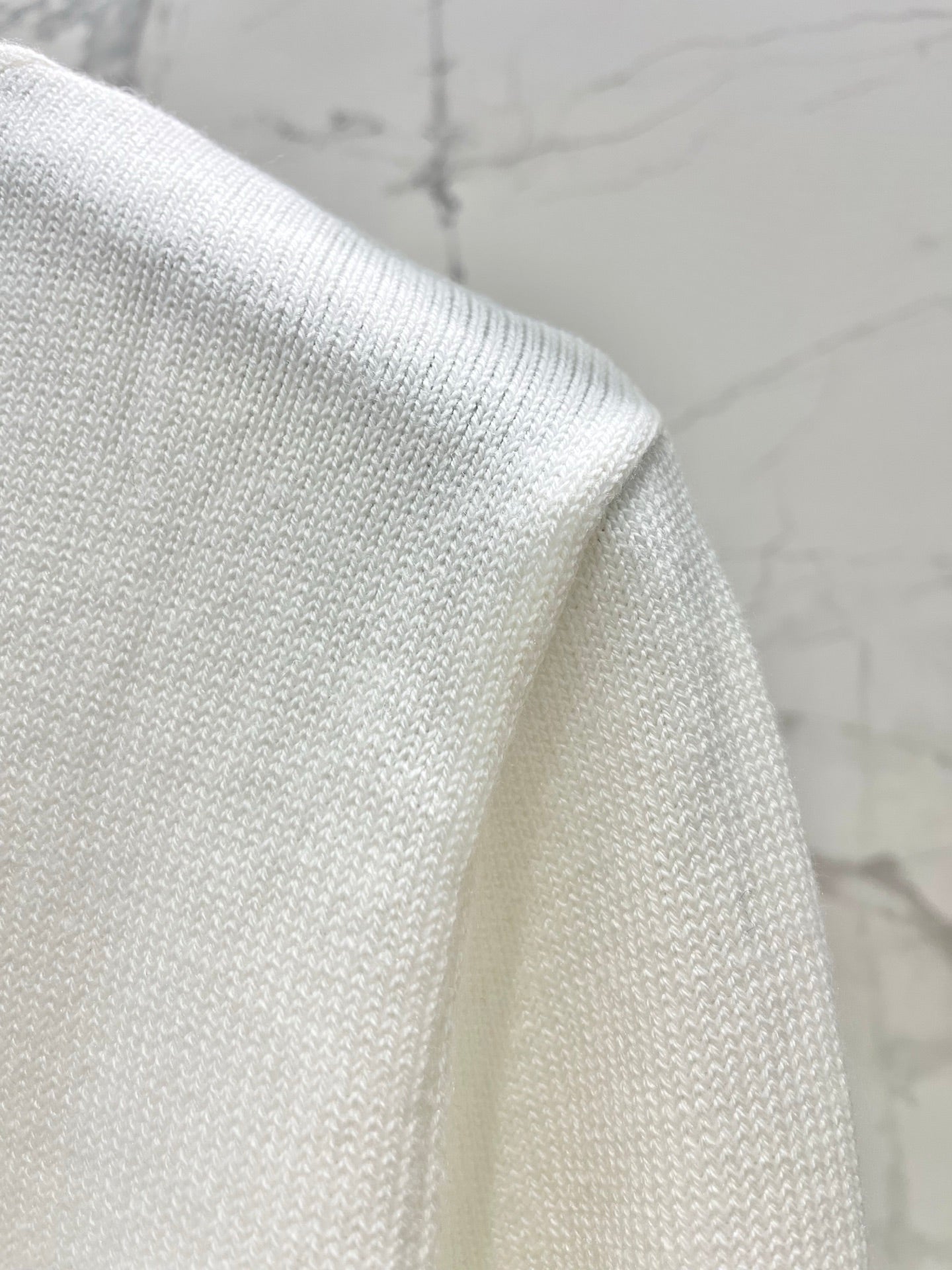 Vivienne Westwood / 26 Early Autumn Latest Knit Top