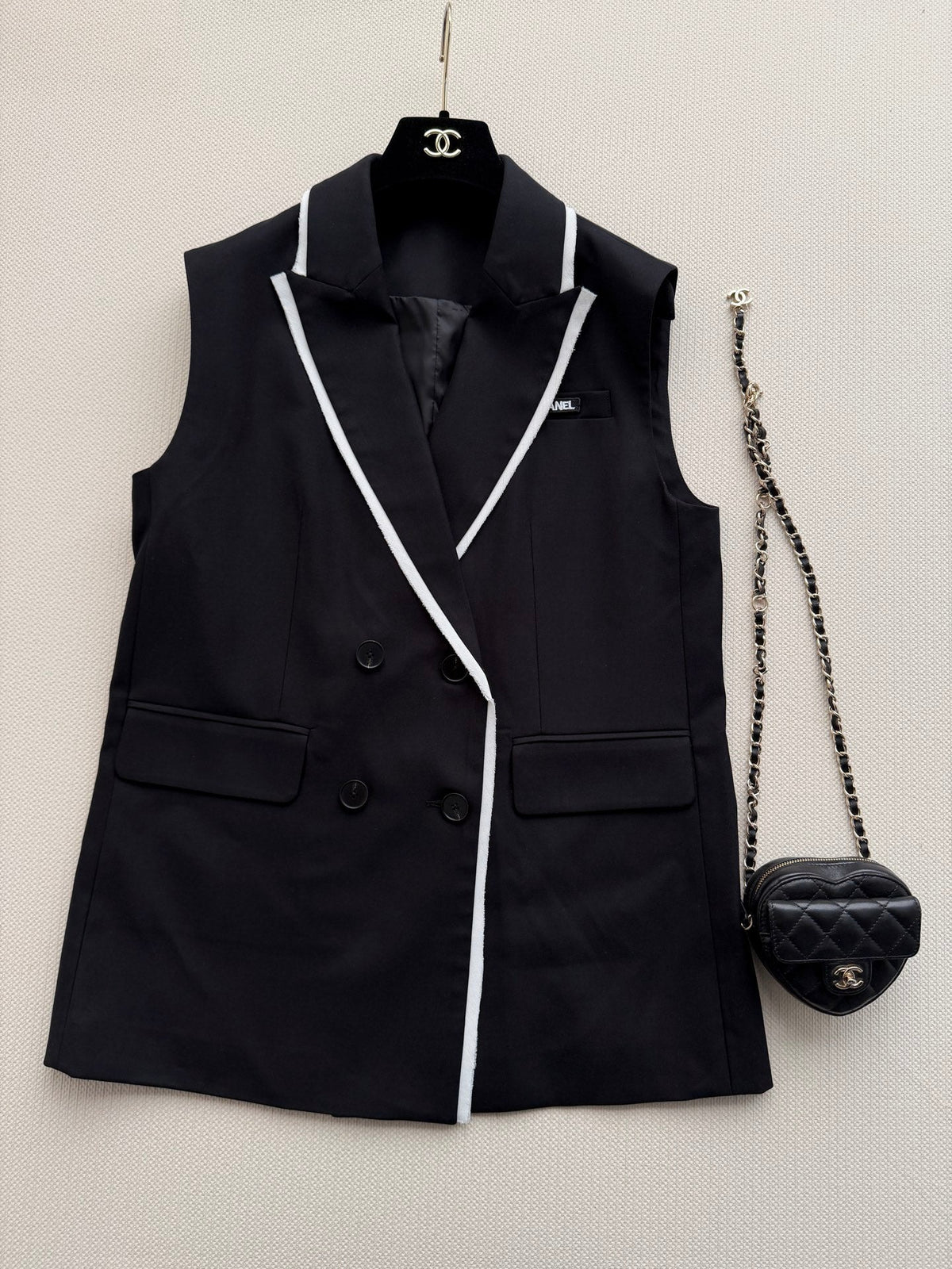 Chanel / 26 New Vest and Pleated Skirt Set