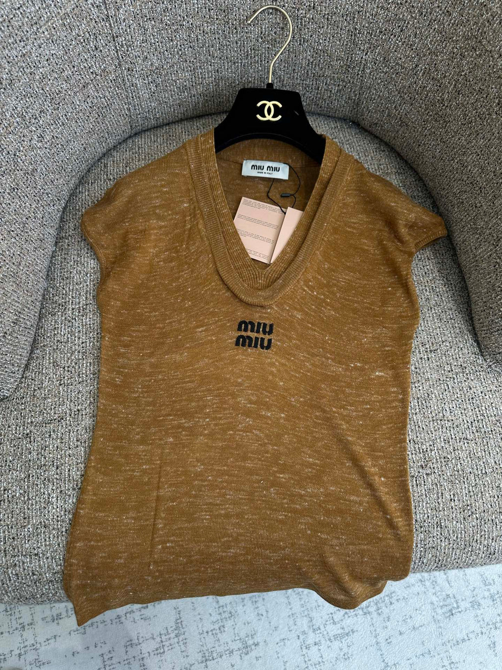 MiuMiu/26 Summer New Sleeveless Knit