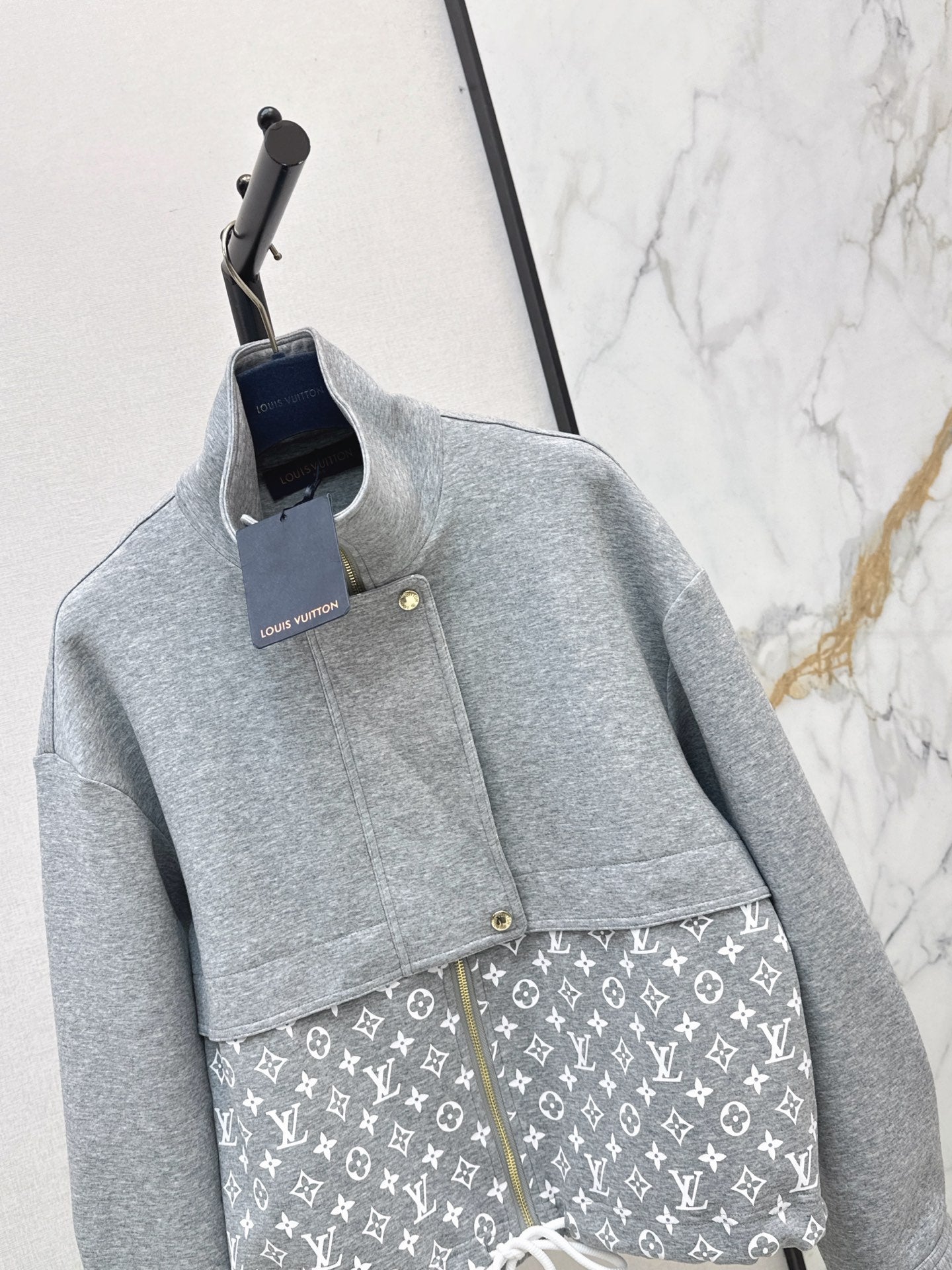 Louis Vuitton / 26 Early Autumn New Jacket