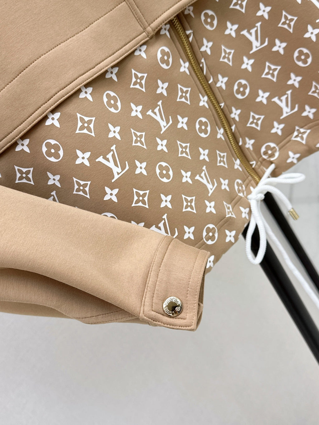 Louis Vuitton / 26 Early Autumn New Jacket