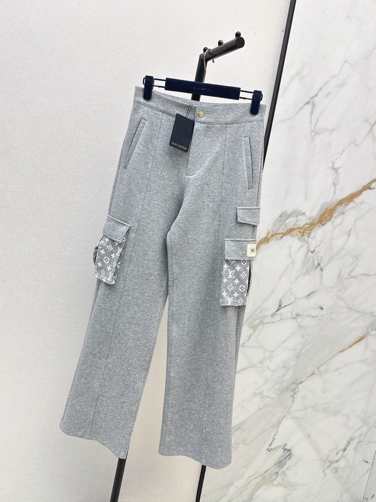 Louis Vuitton / 26 Early Autumn New Long Pants