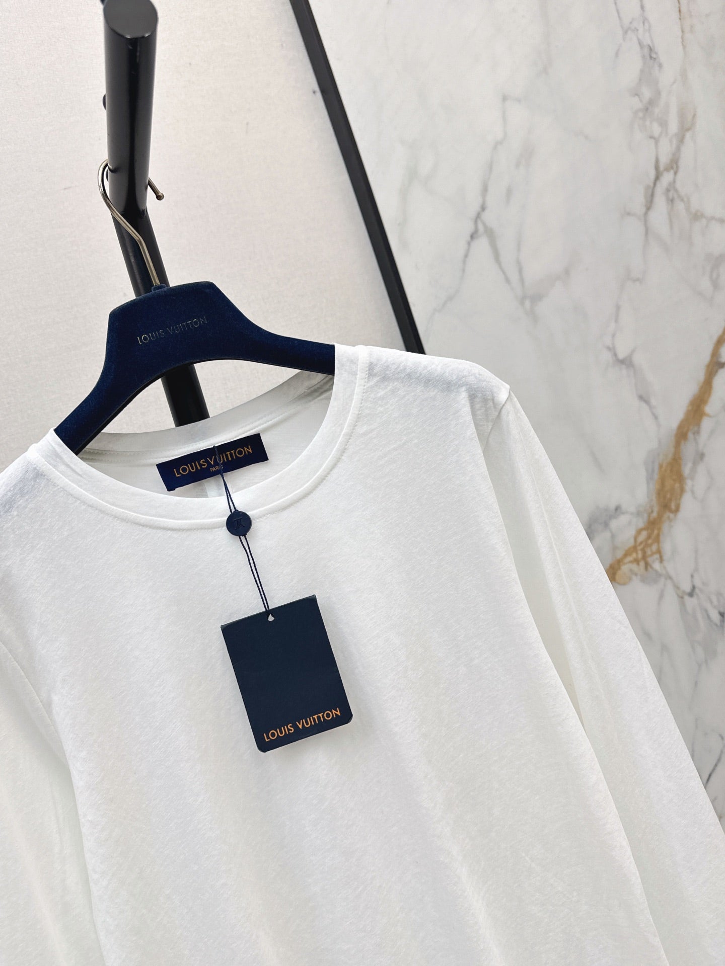 Louis Vuitton / 26 Early Autumn New Long Sleeve Top