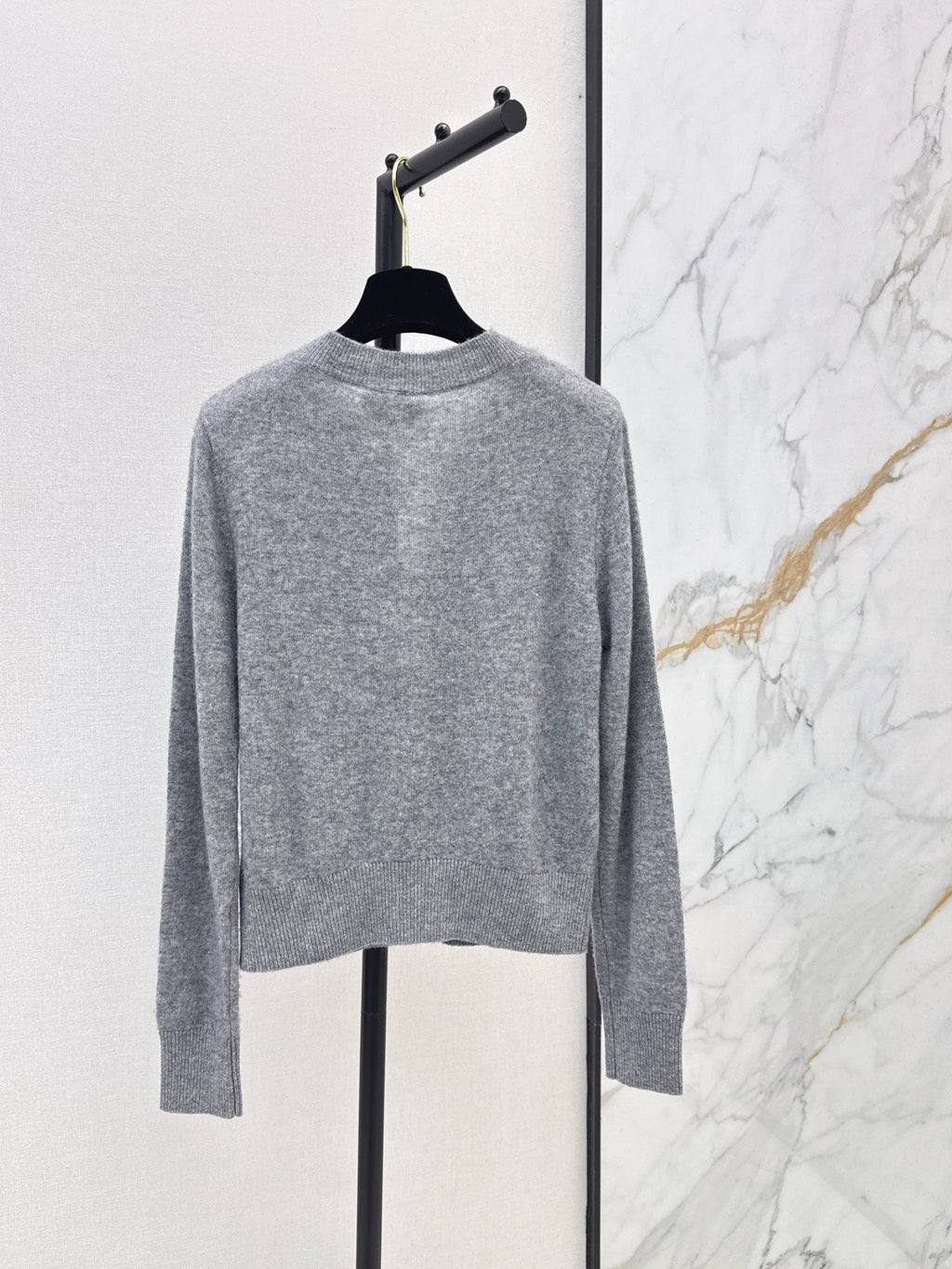 V-Neck Long-Sleeve Knit Cardigan