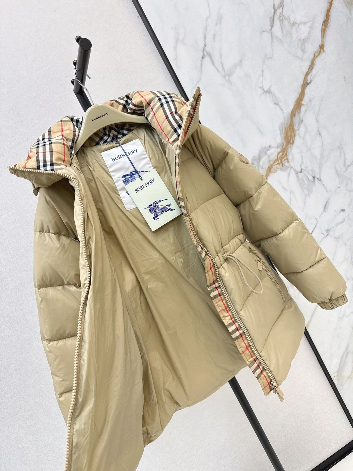 Burberry/26 Fall/Winter Latest Hooded Down Jacket