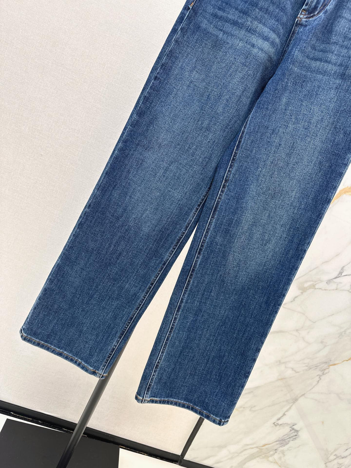 Dior/26 Latest Jeans