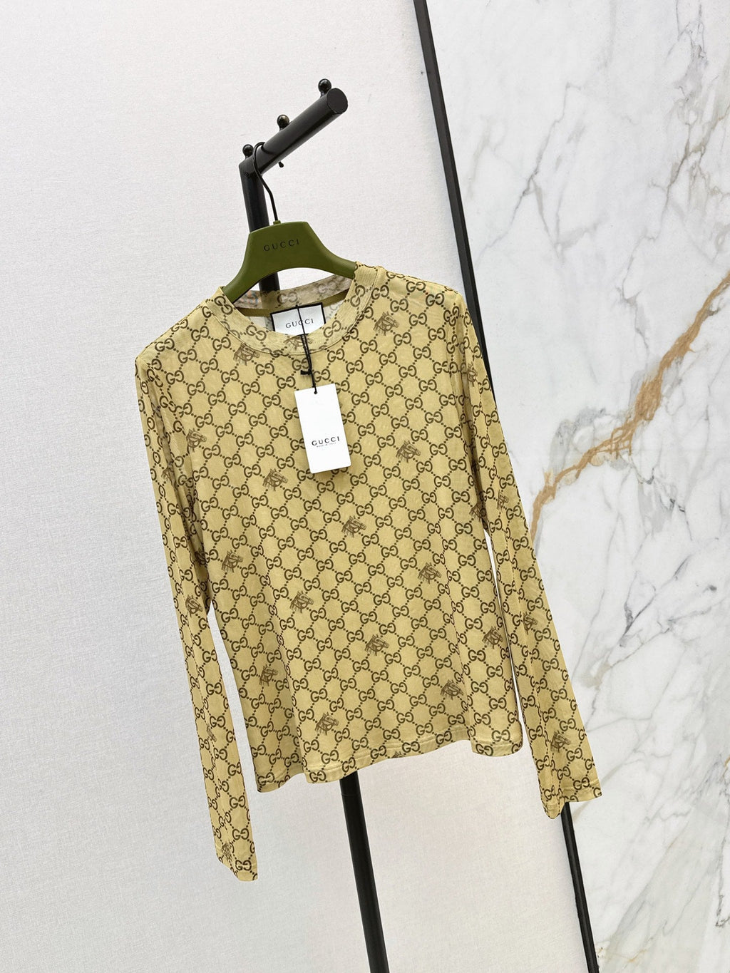 Gucci/26 Early Autumn Latest Base Shirt