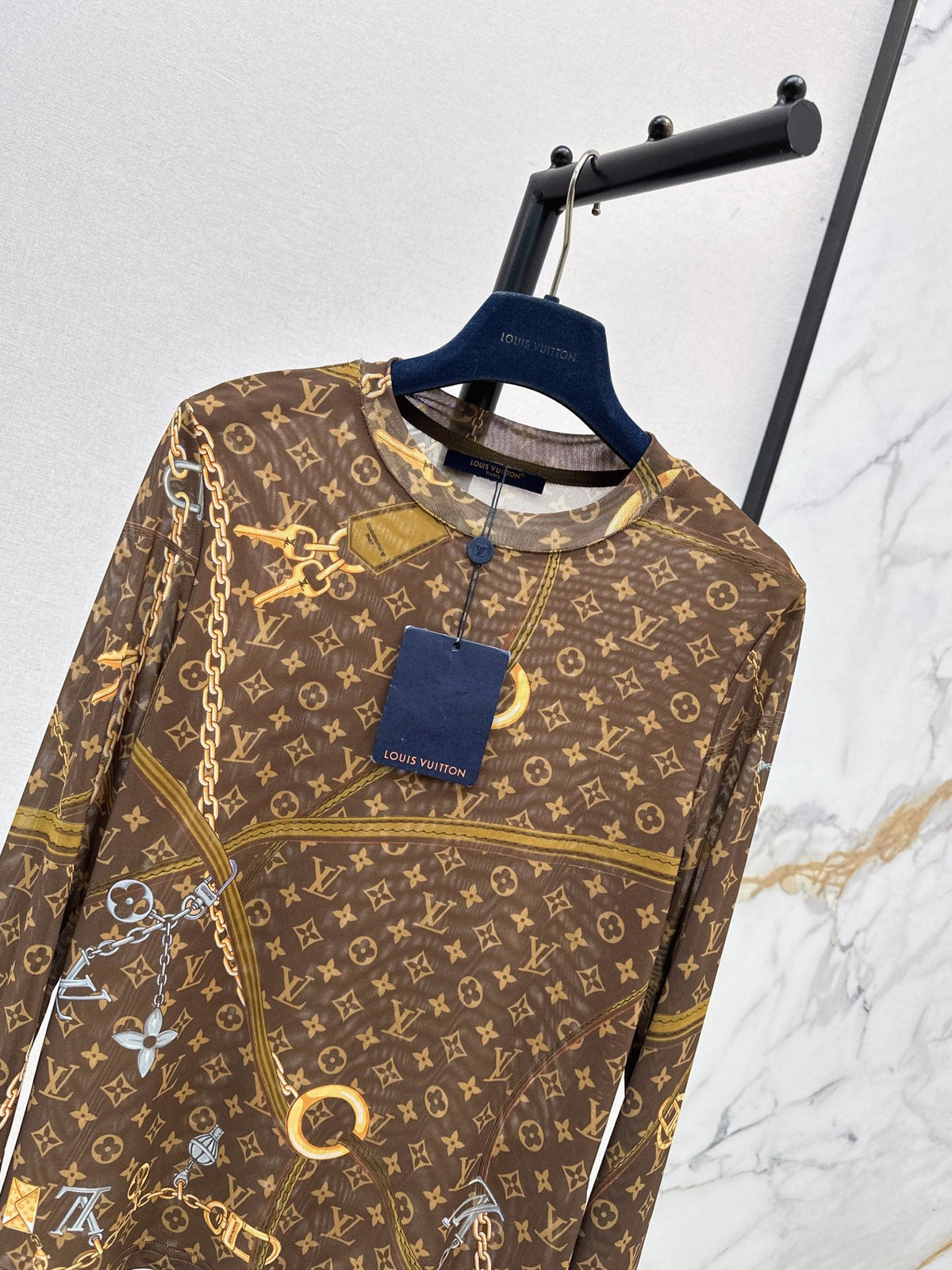 Louis Vuitton/26 Early Autumn Latest Base Top
