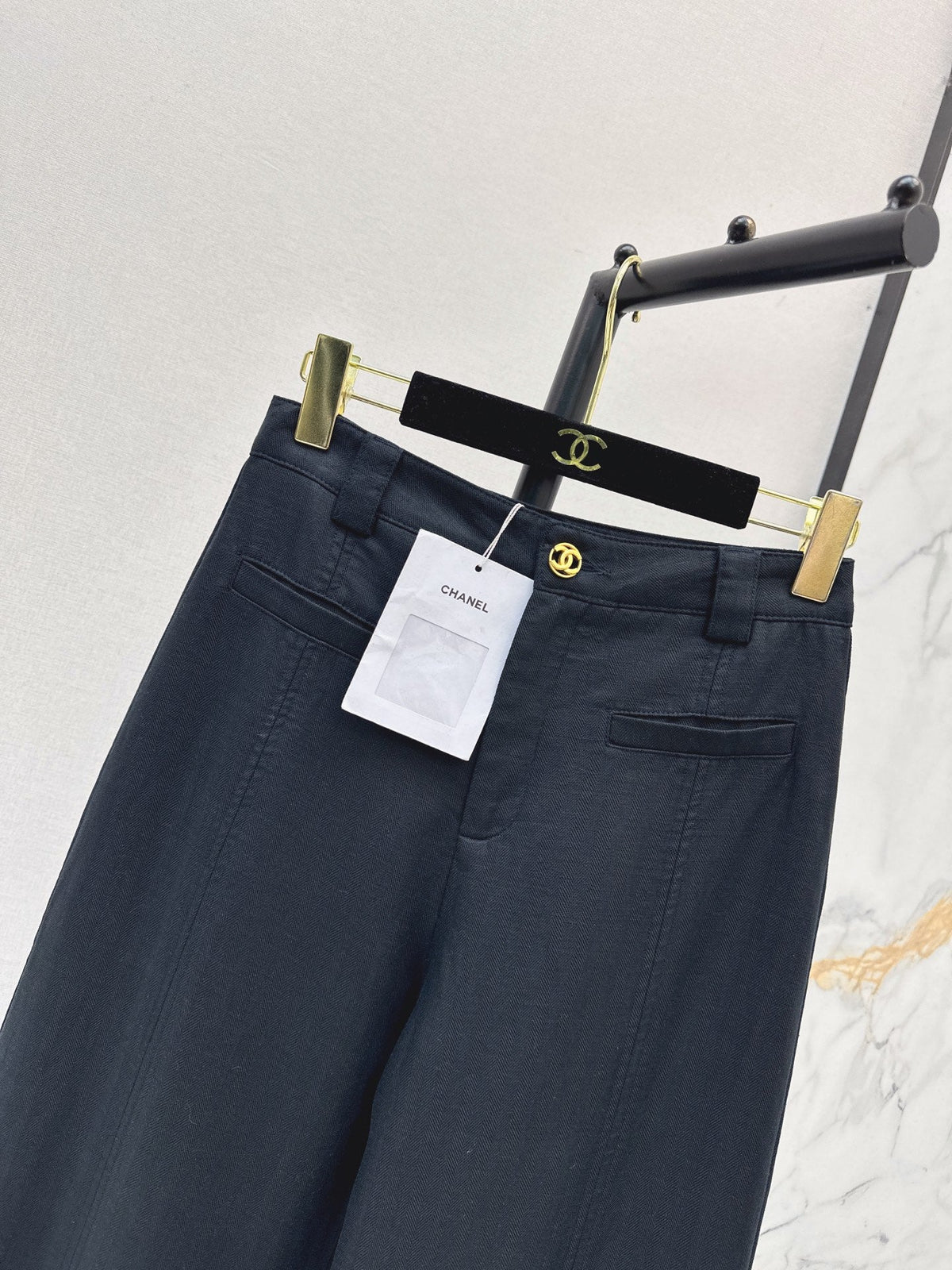 Chanel/26 Early Autumn Latest Straight-Leg Pants