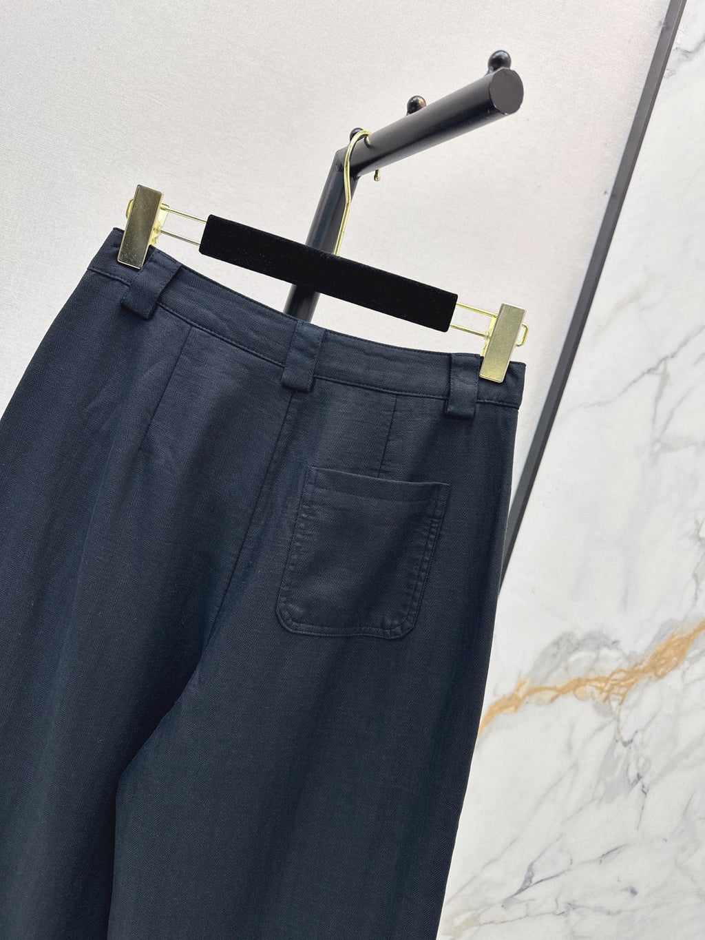 Chanel/26 Early Autumn Latest Straight-Leg Pants