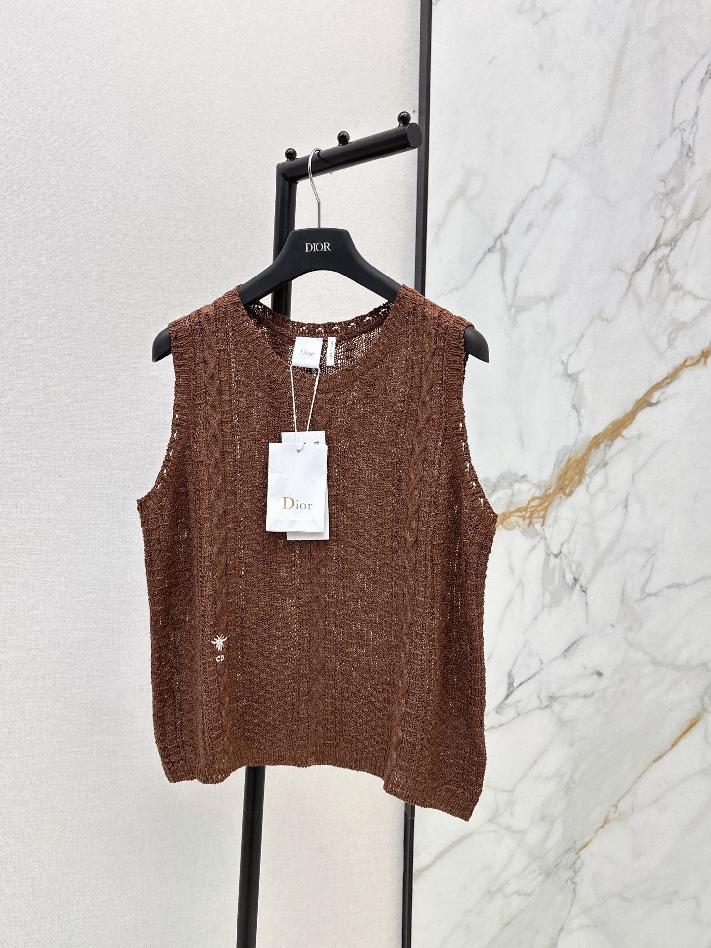Sleeveless Crew-Neck Knit Top