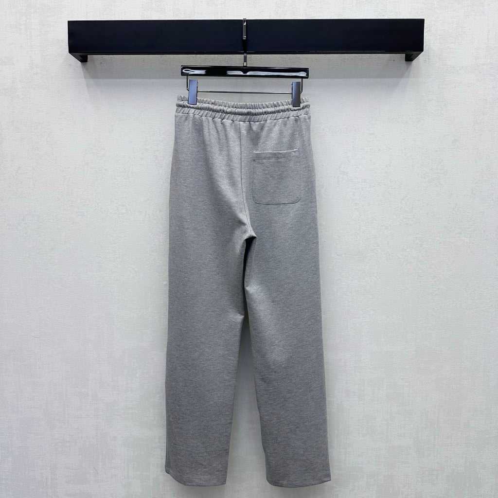 Louis Vuitton / 26 New Pants Arrivals