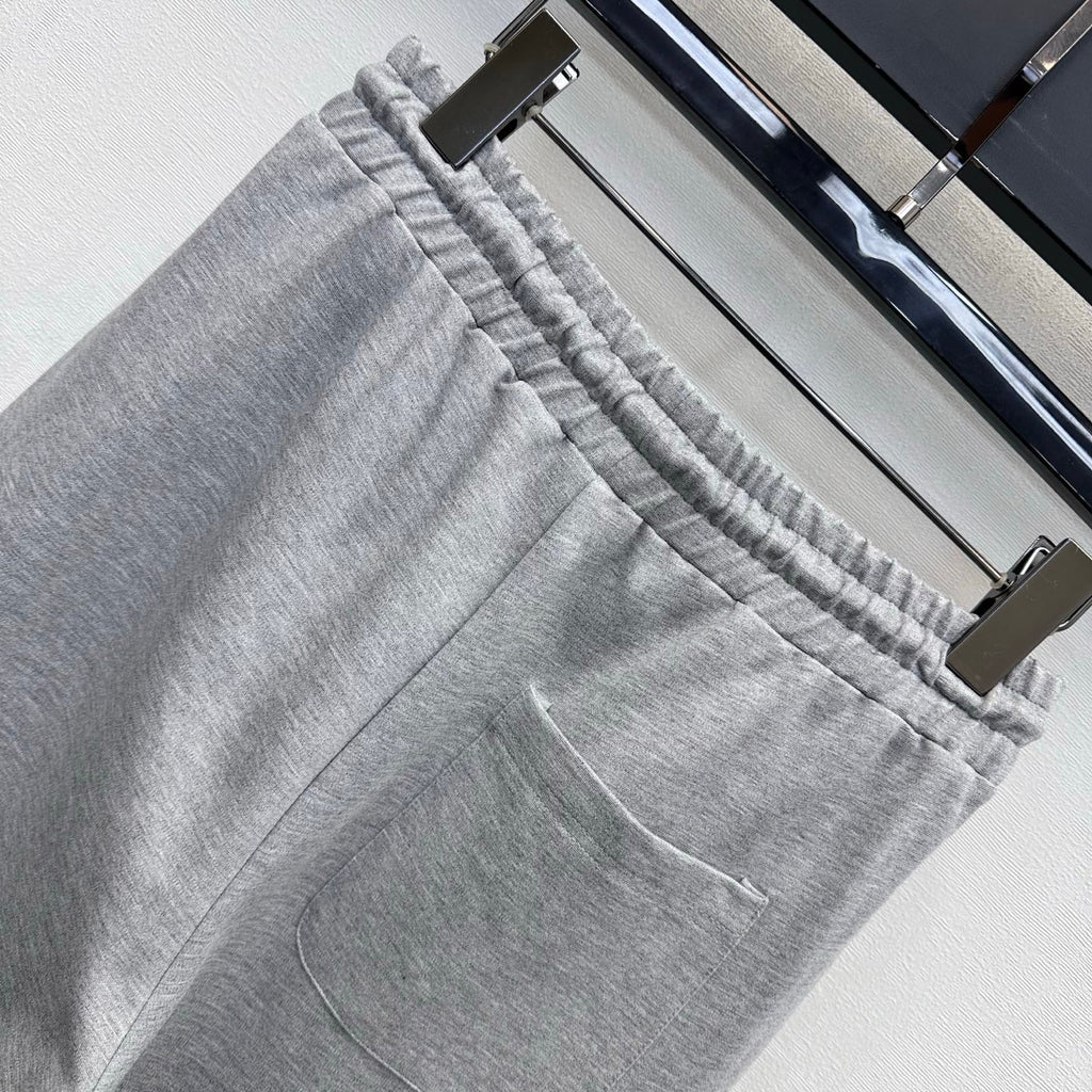 Louis Vuitton / 26 New Pants Arrivals