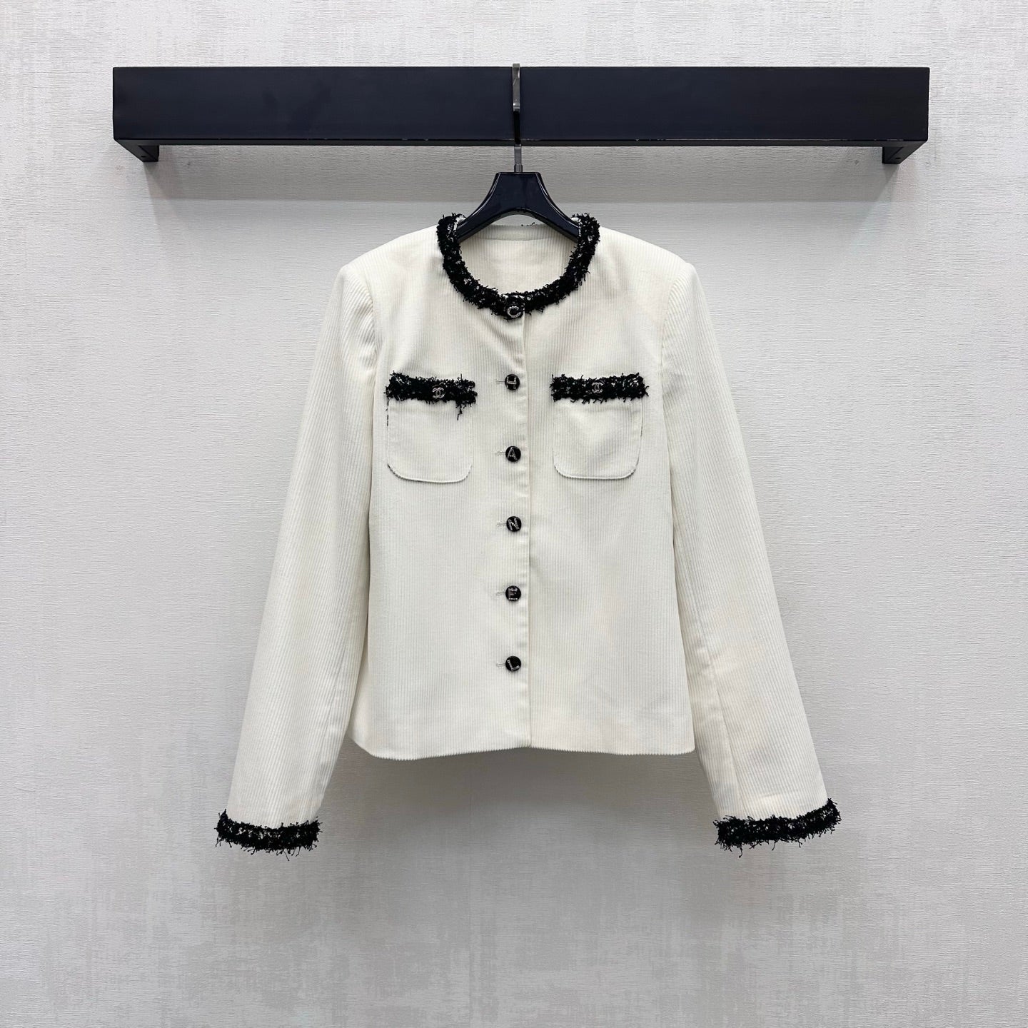 Raw-edge corduroy jacket