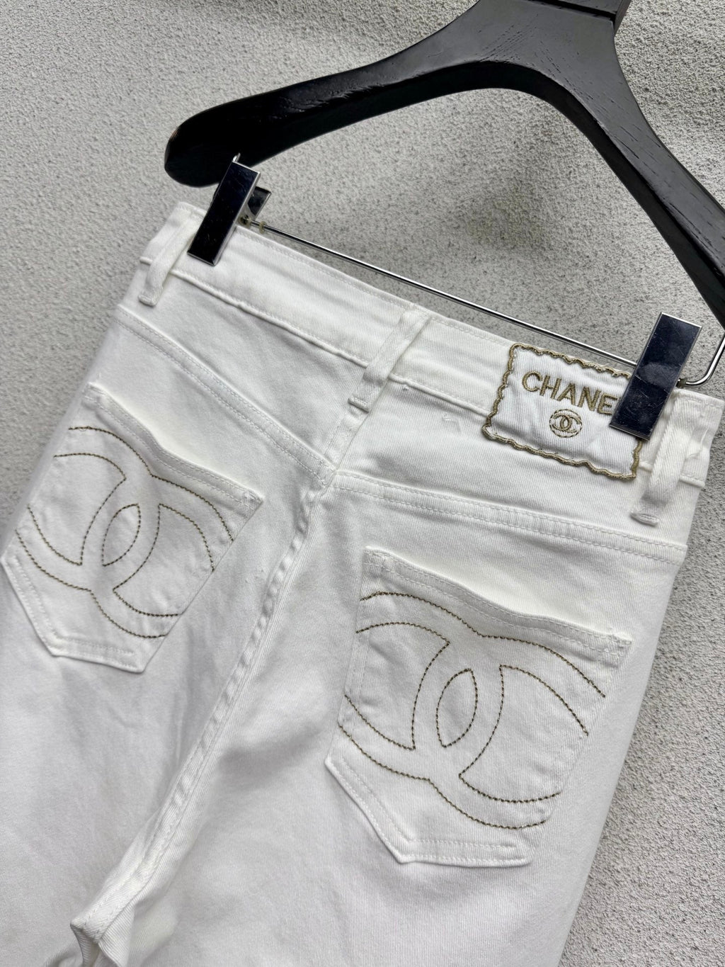 Straight-leg wide-fit jeans