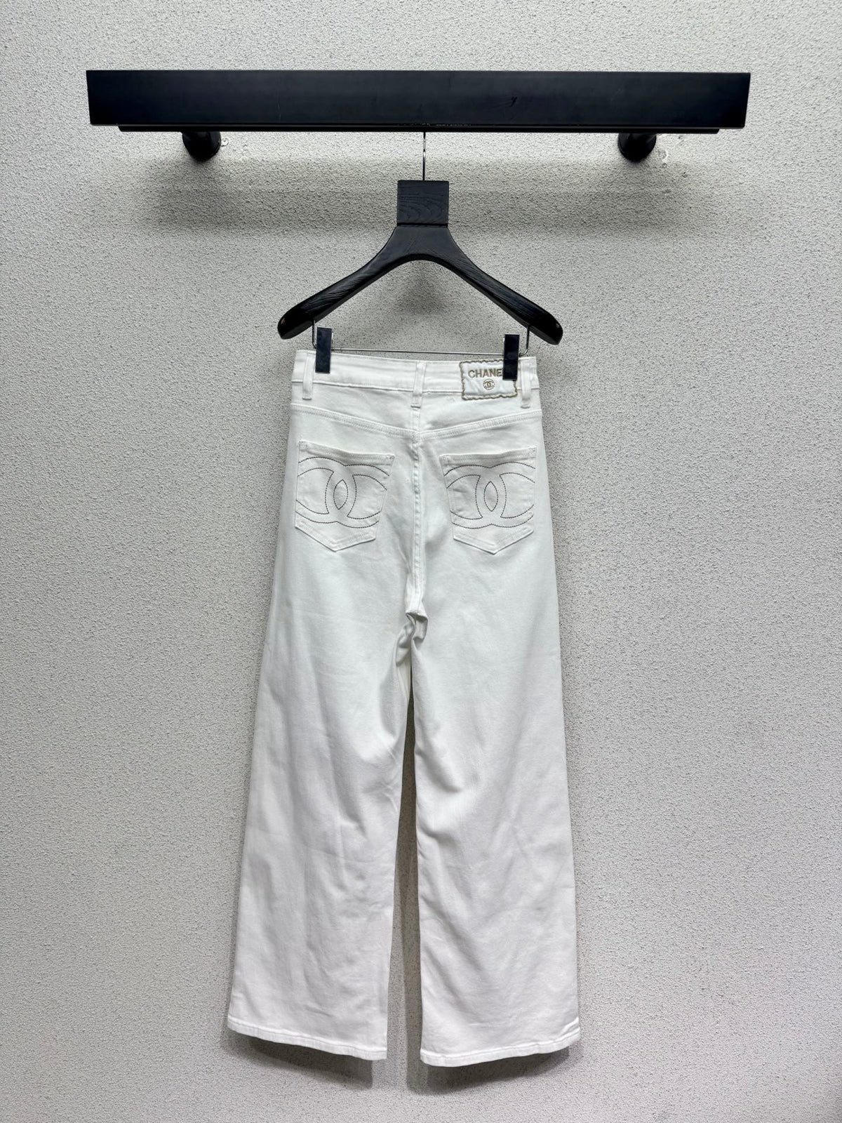Straight-leg wide-fit jeans